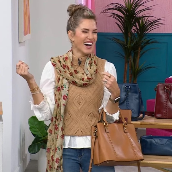 Patricia Nash Scarf - 72”L x 24” W - Western Lace Print New - Picture 3 of 8